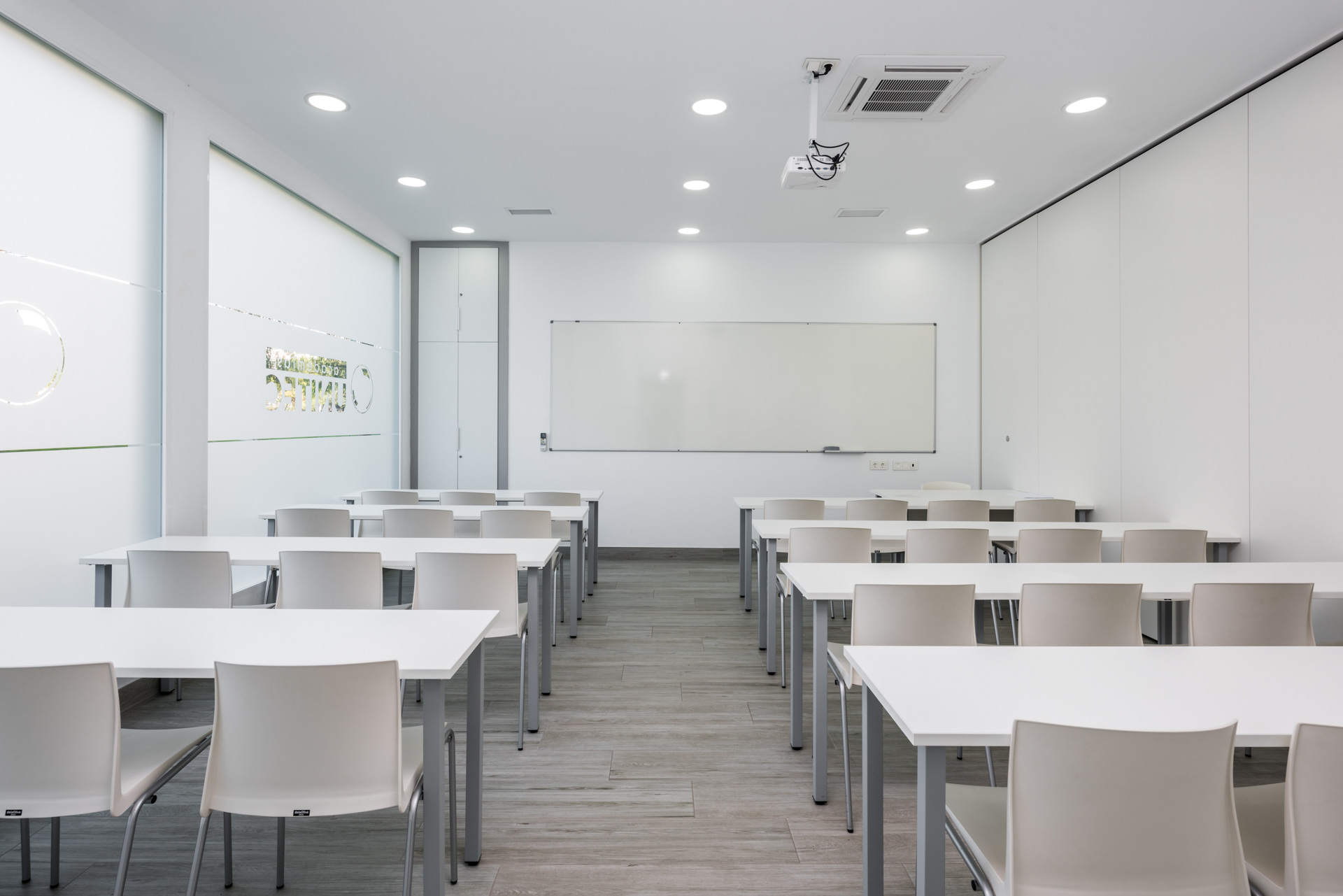 Aula en alquiler de Academias Unitec